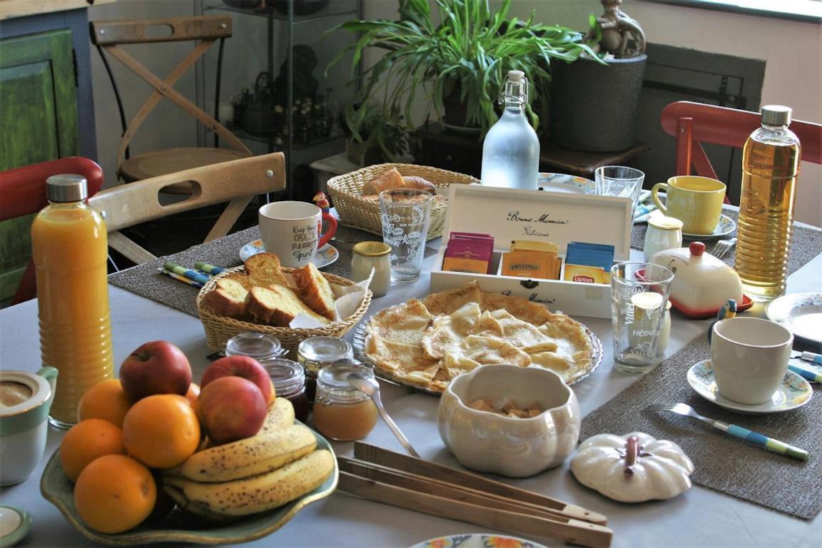 Les Petites Mirabelles Bed and Breakfast Noyers-sur-Cher Eksteriør billede