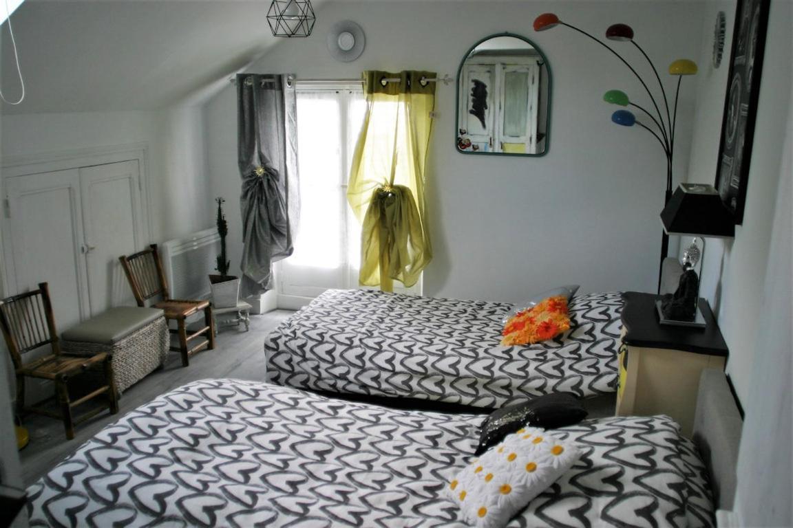 Les Petites Mirabelles Bed and Breakfast Noyers-sur-Cher Eksteriør billede