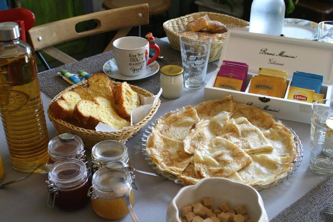Les Petites Mirabelles Bed and Breakfast Noyers-sur-Cher Eksteriør billede